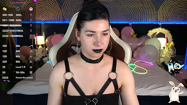 Snapshot of EmilyCandyy chatting on July 7, 6:27 am EmilyCandyy online show from July 7, 6:27 am
