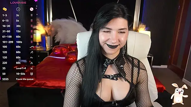 Snapshot of EmilyCandyy chatting on June 20, 7:02 am EmilyCandyy online show from June 20, 7:02 am
