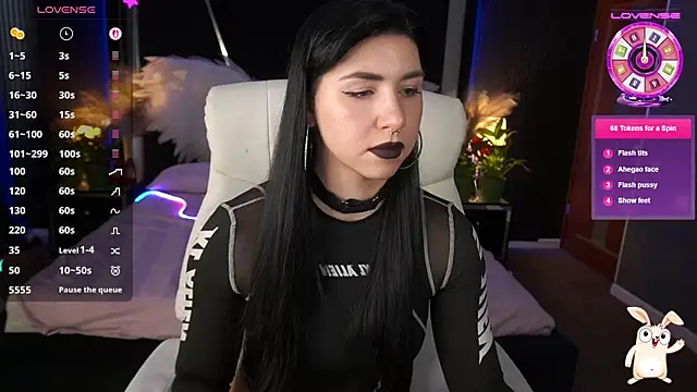 EmilyCandyy online show from May 26, 7:06 am