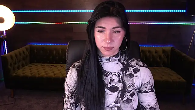 Snapshot of EmilyCandyy chatting on September 11, 6:13 am EmilyCandyy online show from September 11, 6:13 am