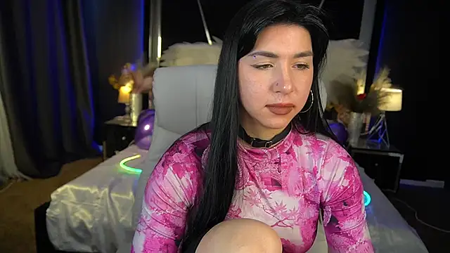 EmilyCandyy online show from January 17, 7:12 am