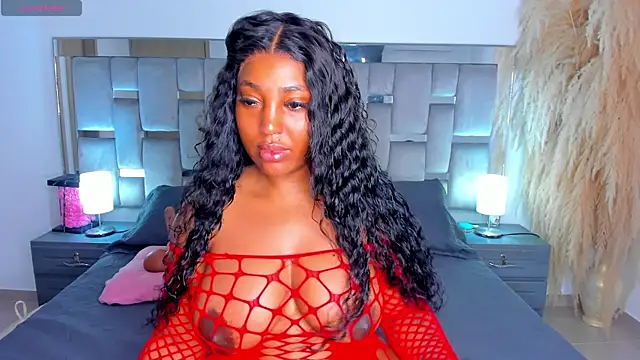Cammiila online show from May 25, 5:11 pm