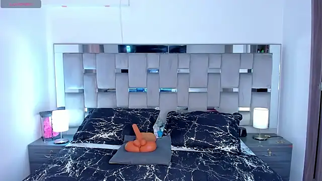 Cammiila online show from March 2, 1:40 pm