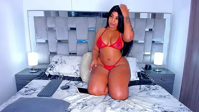 Cammiila online show from November 6, 11:14 am