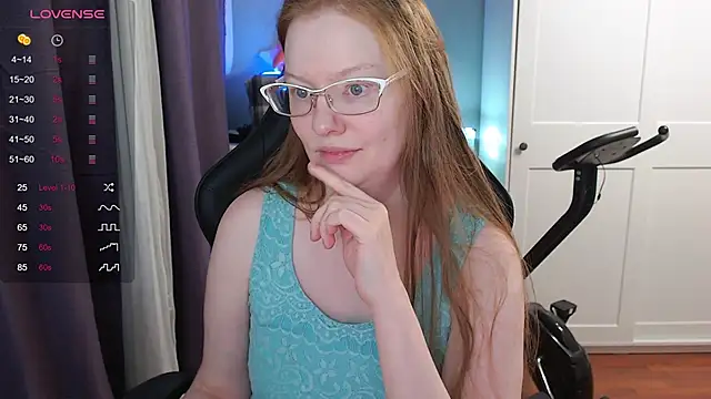 Snapshot of Lady_Inari chatting on February 7, 10:07 pm Lady Inari online show from February 7, 10:07 pm