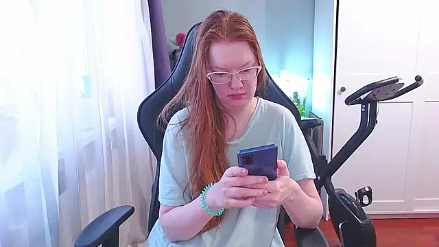 Snapshot of Lady_Inari chatting on November 12, 12:42 pm Lady Inari online show from November 12, 12:42 pm