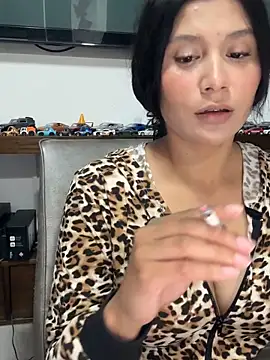 kinky milaxh online show from December 15, 10:59 pm