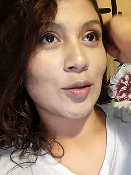 Snapshot of kinky_mila@xh chatting on March 13, 2:49 am kinky milaxh online show from March 13, 2:49 am