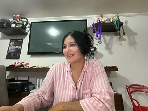 kinky milaxh online show from February 21, 4:25 am