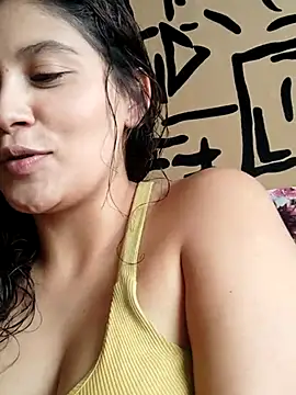 Snapshot of kinky_mila@xh chatting on February 28, 4:53 pm kinky milaxh online show from February 28, 4:53 pm