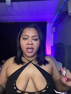 yanza2002 online show from February 11, 11:37 pm