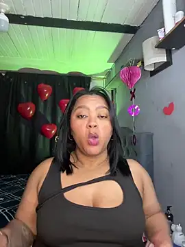 yanza2002 online show from February 14, 11:38 pm