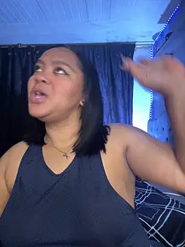 yanza2002 online show from November 29, 11:38 pm