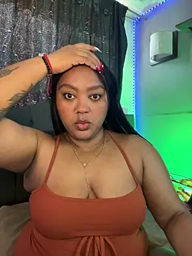 yanza2002 online show from March 8, 6:00 pm