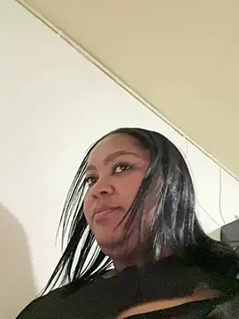 yanza2002 online show from February 7, 11:24 pm