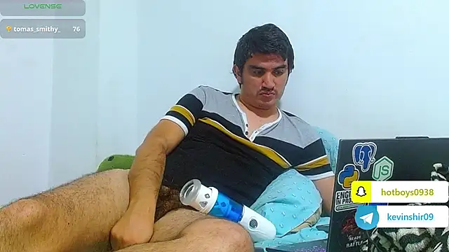 biglatin80 online show from November 5, 3:53 am