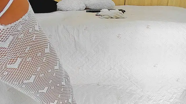 Snapshot of Austin_Bitch chatting on January 31, 10:30 pm Austin Bitch online show from January 31, 10:30 pm