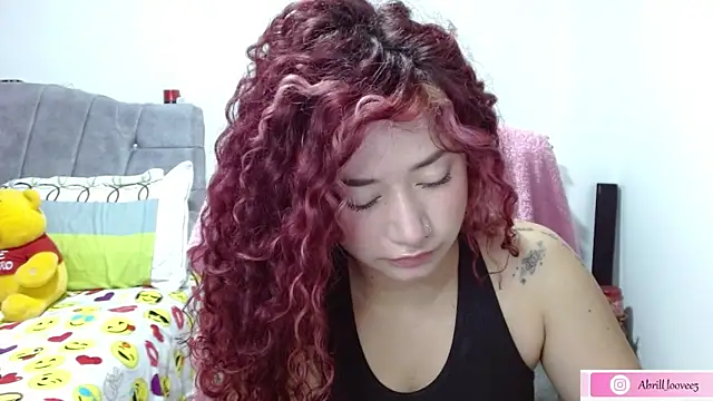 abril love2 online show from January 24, 7:07 pm