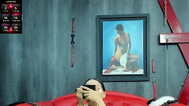 Liittledolly online show from April 2, 12:23 pm