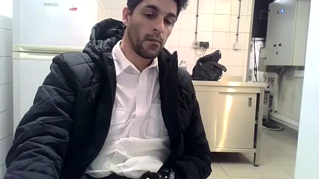 Snapshot of abonado22cm chatting on February 13, 3:18 am abonado22cm online show from February 13, 3:18 am