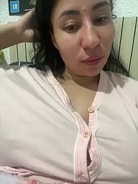 FlordeLotuxxx online show from June 20, 5:45 am