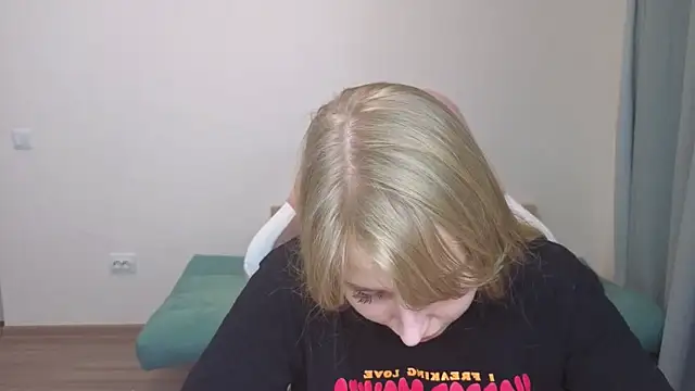 Jessy Ginger online show from November 14, 1:15 pm