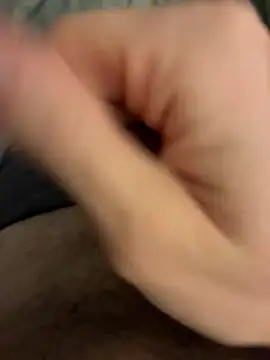 Snapshot of dirtymarek chatting on December 2, 5:53 am dirtymarek online show from December 2, 5:53 am