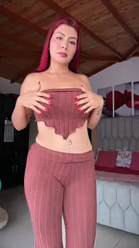 LINDA PATTY94 online show from March 26, 3:32 pm