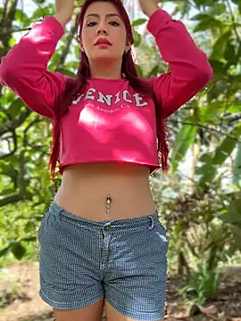 LINDA PATTY94 online show from March 10, 2:54 pm