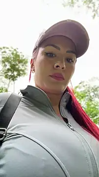 LINDA PATTY94 online show from February 16, 4:05 pm