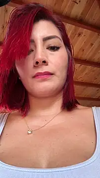 Snapshot of LINDA_PATTY94 chatting on June 3, 3:17 pm LINDA PATTY94 online show from June 3, 3:17 pm