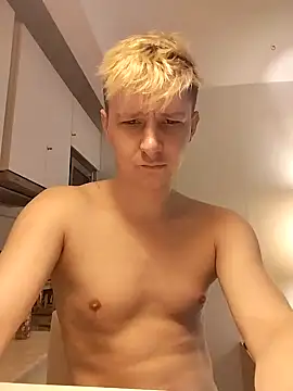 twinksbadboyhot online show from March 1, 3:49 pm