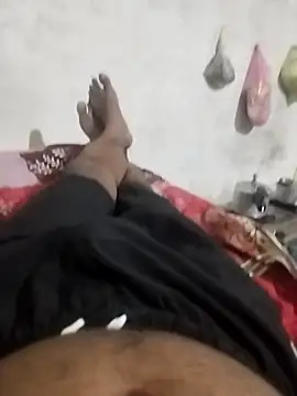 Snapshot of bigh96dik chatting on July 13, 5:23 pm bigh96dik online show from July 13, 5:23 pm