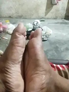 Snapshot of bigh96dik chatting on July 16, 5:10 pm bigh96dik online show from July 16, 5:10 pm