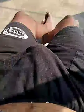 bigh96dik online show from December 6, 5:47 am