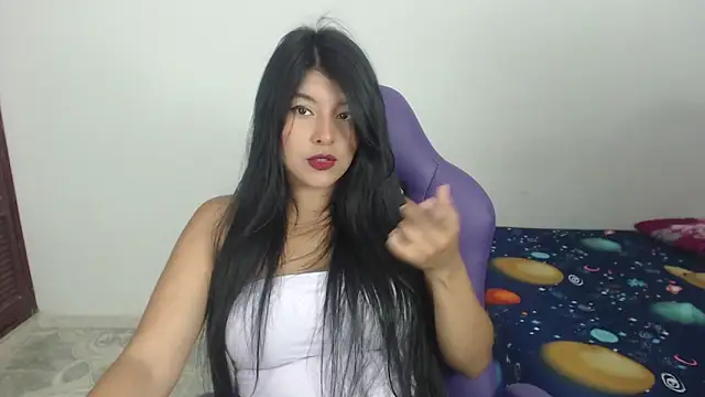 Julieta Sandia online show from February 7, 11:13 pm