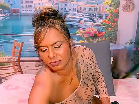 indiansparkle online show from December 18, 6:23 pm