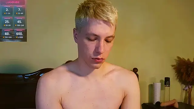 -ethan7inches- online show from March 21, 12:56 am