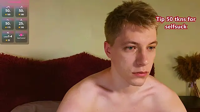 Snapshot of -ethan7inches- chatting on June 19, 2:50 am -ethan7inches- online show from June 19, 2:50 am
