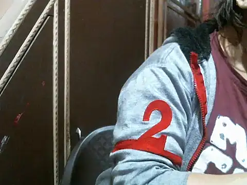 UrsMansi online show from February 1, 5:49 am