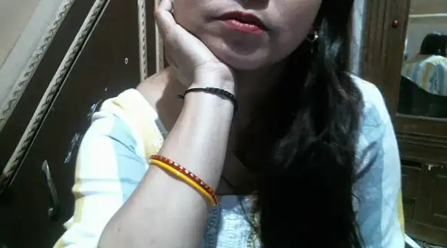 Snapshot of UrsMansi chatting on March 21, 4:28 am UrsMansi online show from March 21, 4:28 am