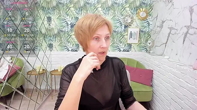Paris Cherry online show from March 28, 5:58 pm
