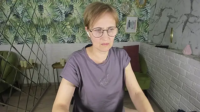 Paris Cherry online show from January 31, 7:12 pm