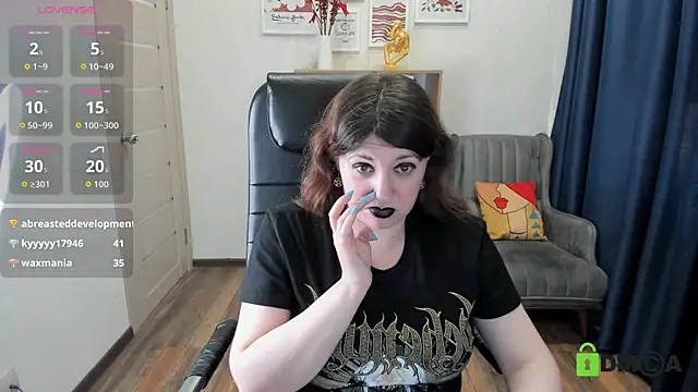 Snapshot of Black_Black_Rose chatting on July 16, 3:36 am Black Black Rose online show from July 16, 3:36 am