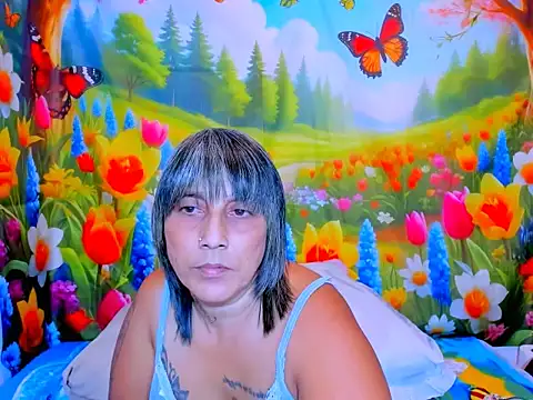 Snapshot of indianroxy chatting on June 8, 5:57 pm indianroxy online show from June 8, 5:57 pm
