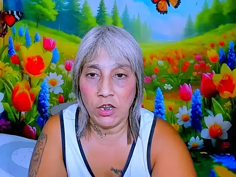 Snapshot of indianroxy chatting on June 17, 7:46 pm indianroxy online show from June 17, 7:46 pm