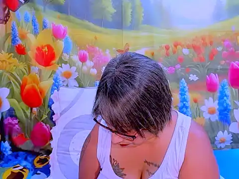 indianroxy online show from November 5, 7:28 pm