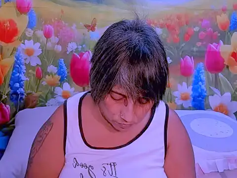 indianroxy online show from October 16, 4:15 pm