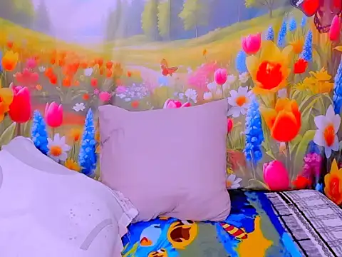 indianroxy online show from April 13, 4:00 pm