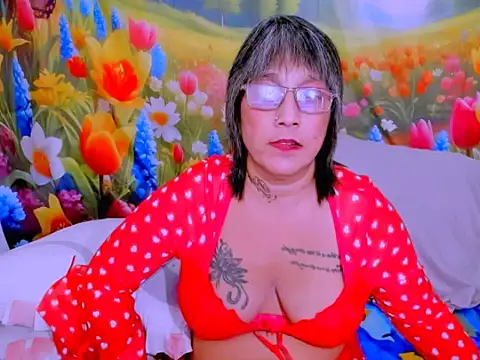 indianroxy online show from April 30, 7:43 pm